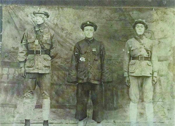胜利黄陂大捷,师长牺牲四代人苦寻87载,今日才祭奠_王树亚_敌人_孙子