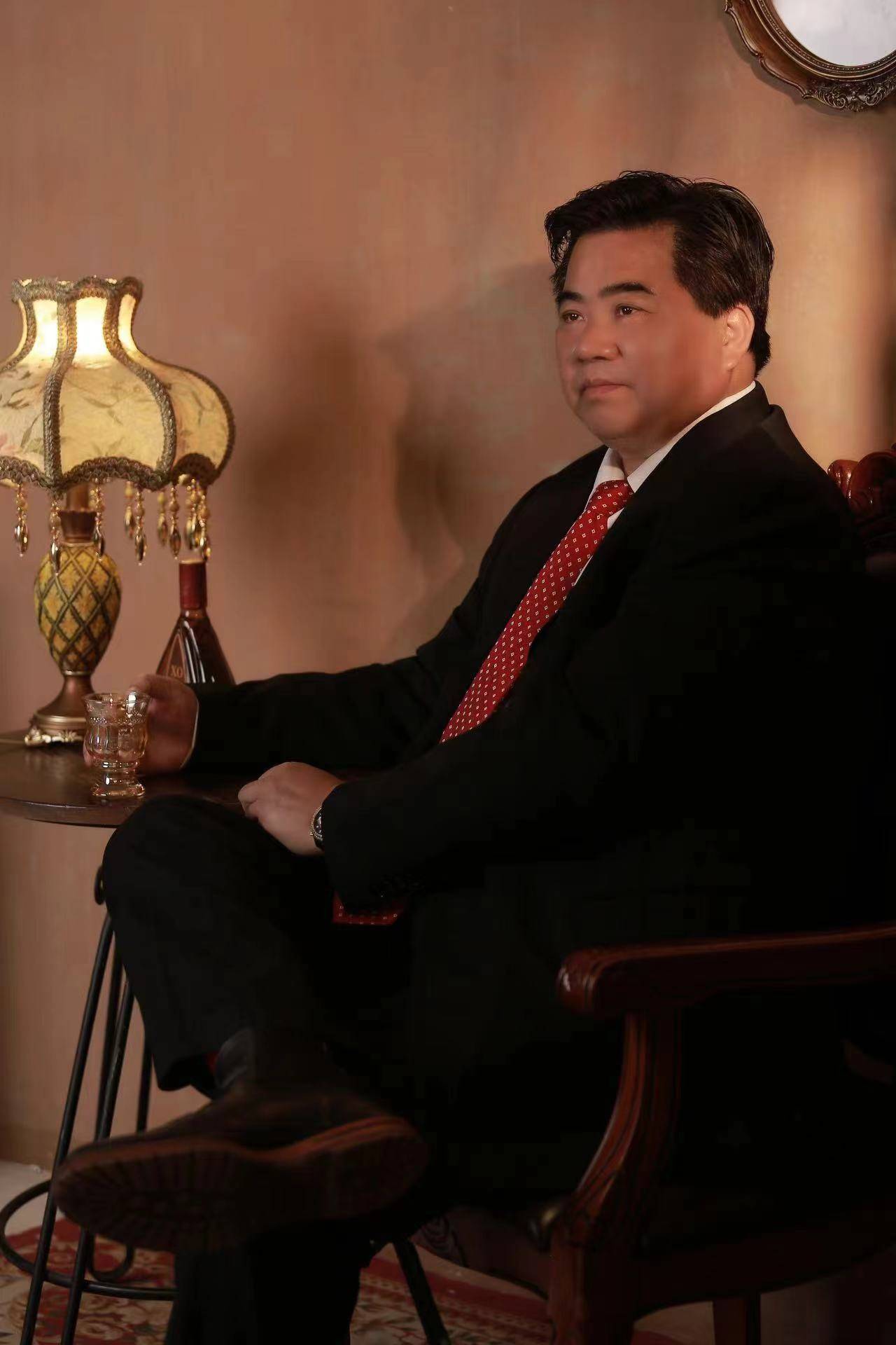 新时代收藏界追捧的风向标 —国画大家朱祖国