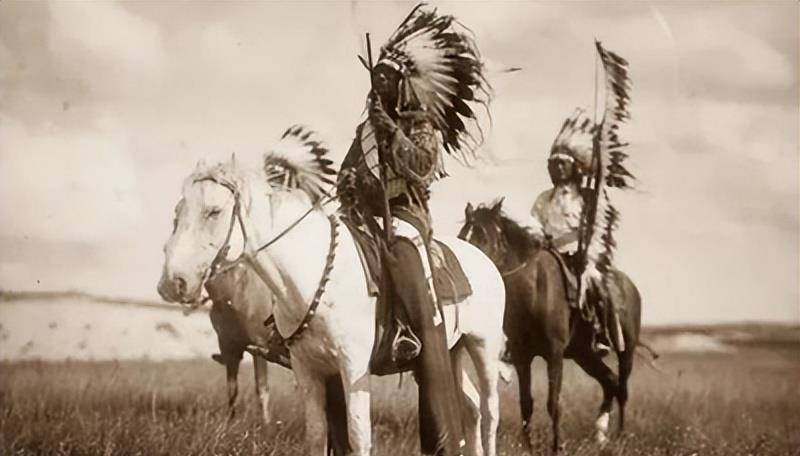 印第安美女不会反抗白人的任何要求_赫达_居民_船只