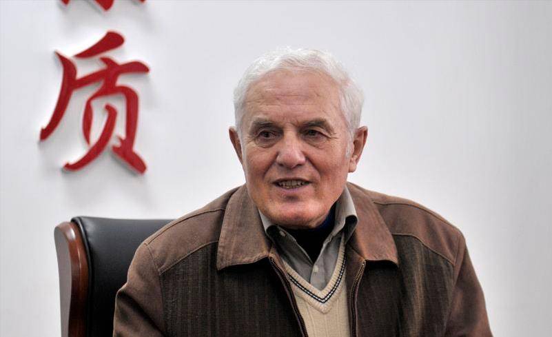 李忆祖:外国弃婴中国长大,多年后成地质学家,扎根新疆60年