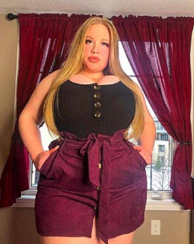 230斤胖妹遭前男友嫌弃,对爱情失望,遇130斤小鲜肉狂秀恩爱