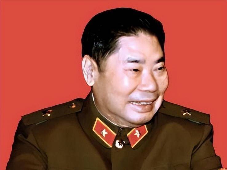 79年越南战败,黎笋提出中国实控线北撤100公里,杨得志怒道:打