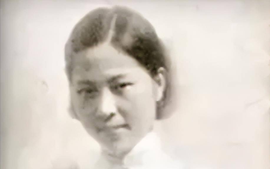 高青子:在沈从文与张兆和婚姻中耗费8年青春,结局并非全身而退