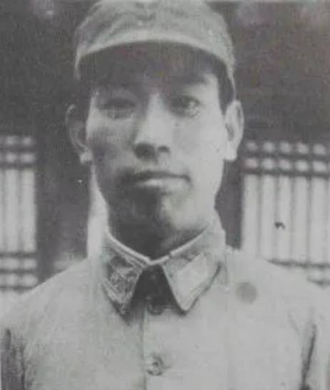 战火之中的白头偕老:许光达和邹靖华,婚后10年难以相见