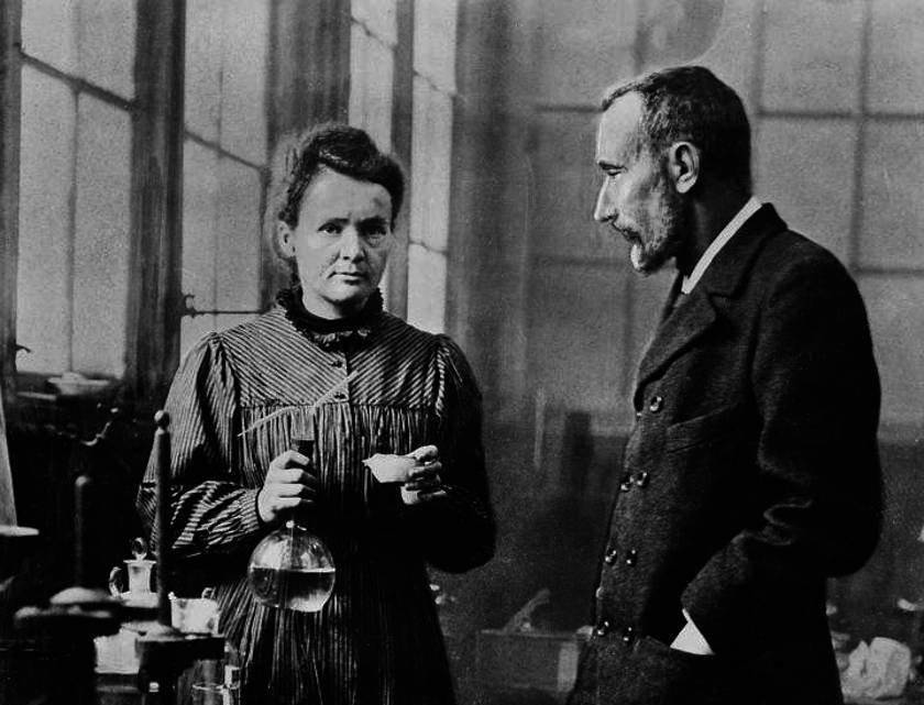 因丑闻差点被撵出法国,玛丽·居里,背负着耻辱的孤独前行者