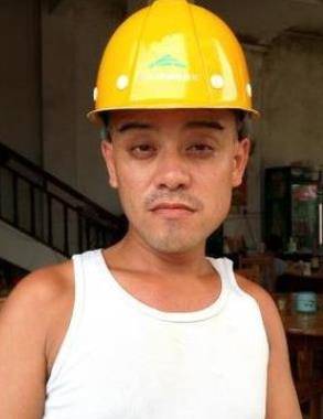 广西一大厨师因撞脸大明星而走红,走红后大排档生意狠翻几十倍_黄彬