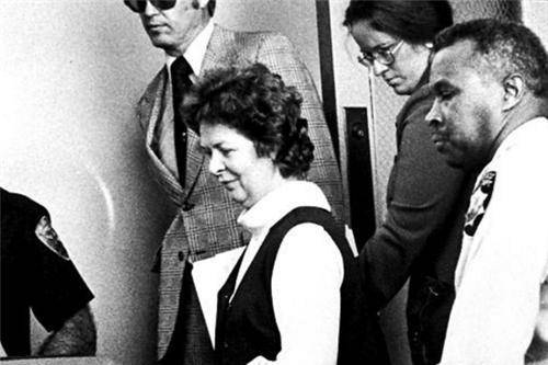 他冒死救了美国总统一命,却也毁掉一生,死后10天才被邻居发现