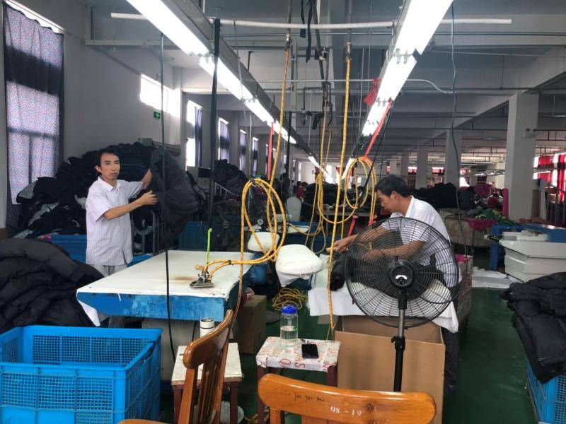 染色固色,服装整烫蒸汽发生器把控服装质量