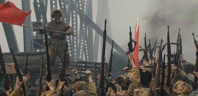 范汉杰被俘后反复追问:是谁决定先打锦州的?此人雄才伟略