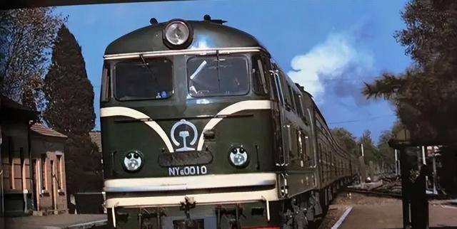 回顾亨舍尔ny67内燃机车:见证中国历史转折,08年退役报废