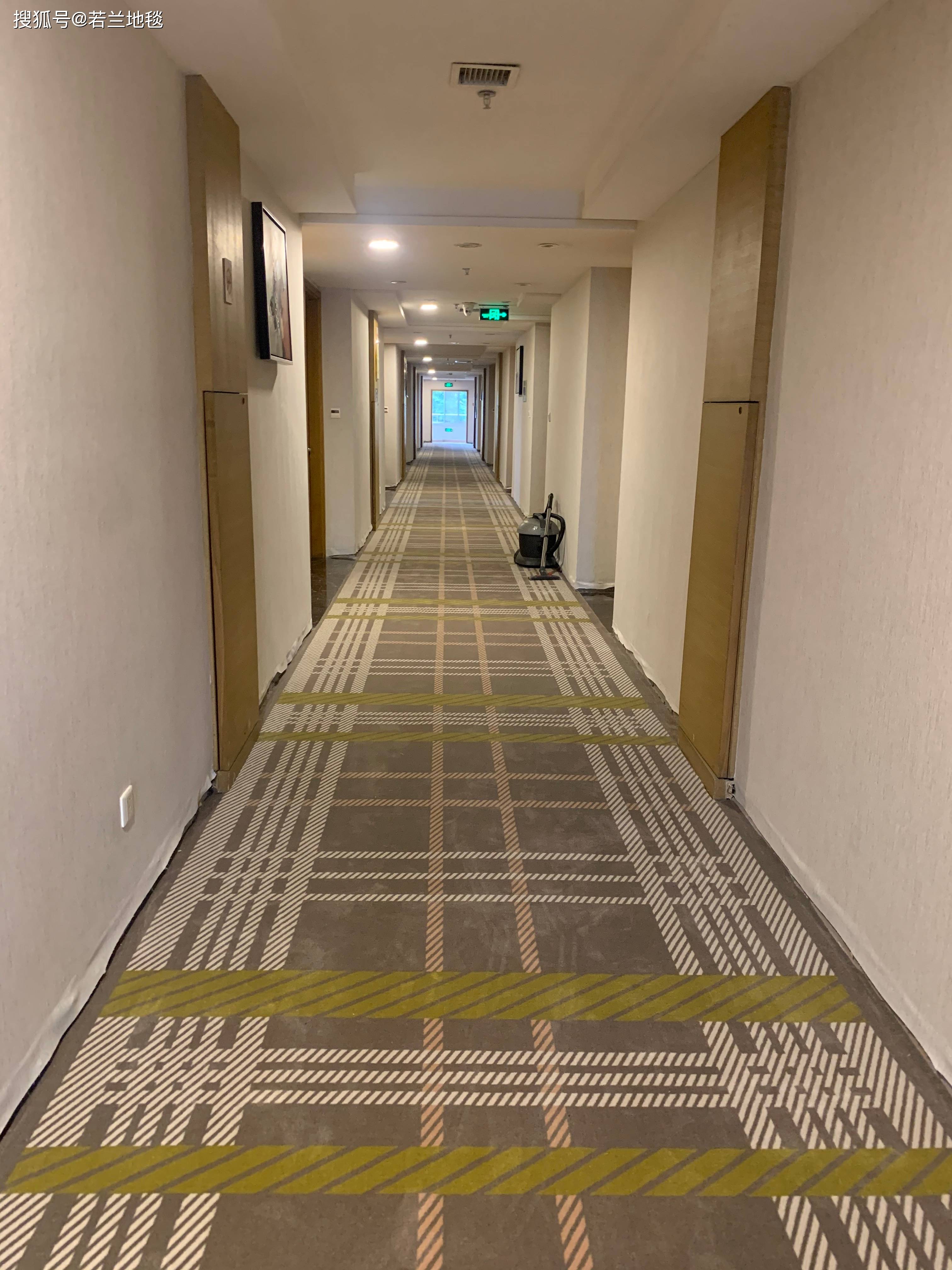 上海连锁品牌酒店过道地毯定制 若兰地毯来图可制作 免费供样_走廊