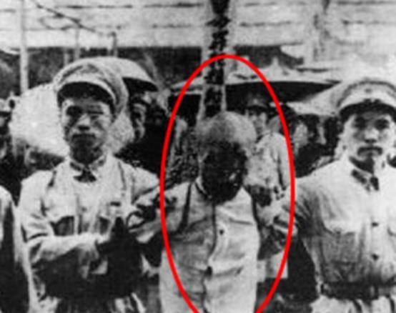 1951年群众举报一赌徒,他为保命供出亲爹:二七惨案是他搞出来的