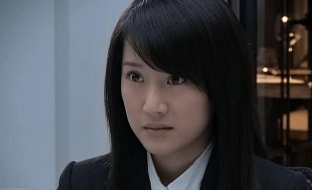 重温《蜗居》:海藻并不无辜,她的结局,一开始就注定了