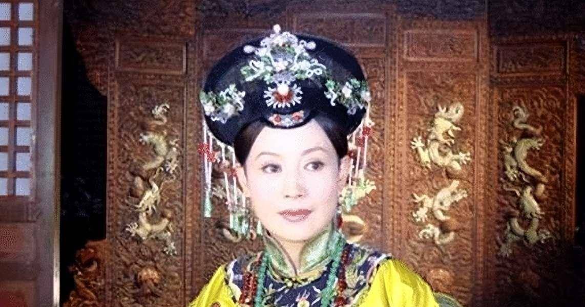 清朝非常聪明的女政治家,一生拥有2个丈夫,还培养出了2个皇帝
