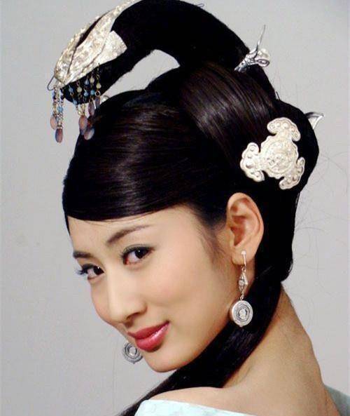 母仪天下:赵合德临死说的话,算是给女人们上了一课,值得思考!