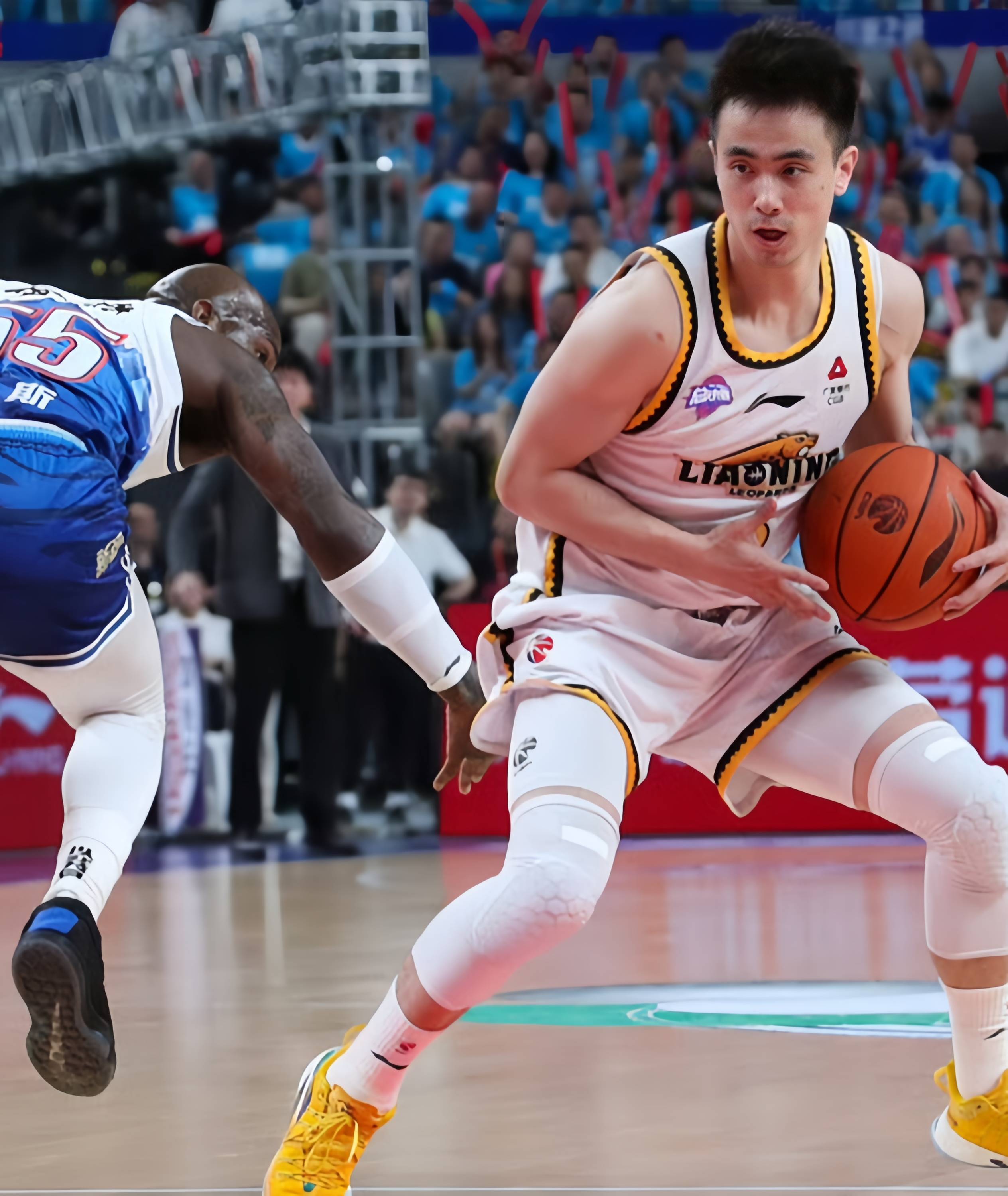 cba季后赛球员榜!辽粤3人领跑,mvp还需努力,00后新星成长迅速