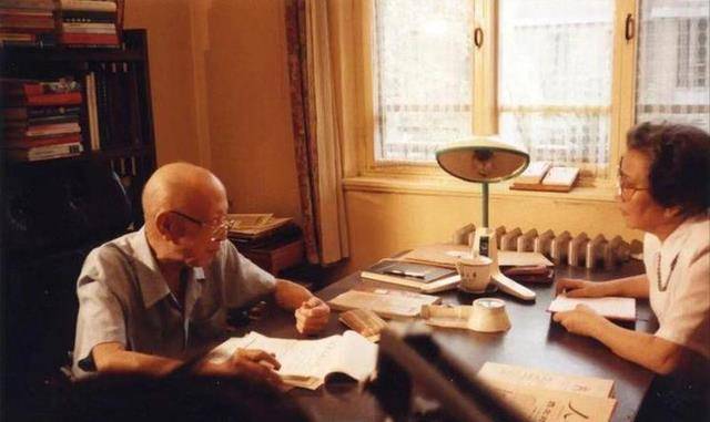 美国为何最后松口,允许钱学森回国?中方的筹码,美国无法拒绝