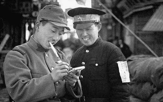 他是民国悍匪之首,被国,共,日三军追杀成功逃脱,死因大快人心_乔日成