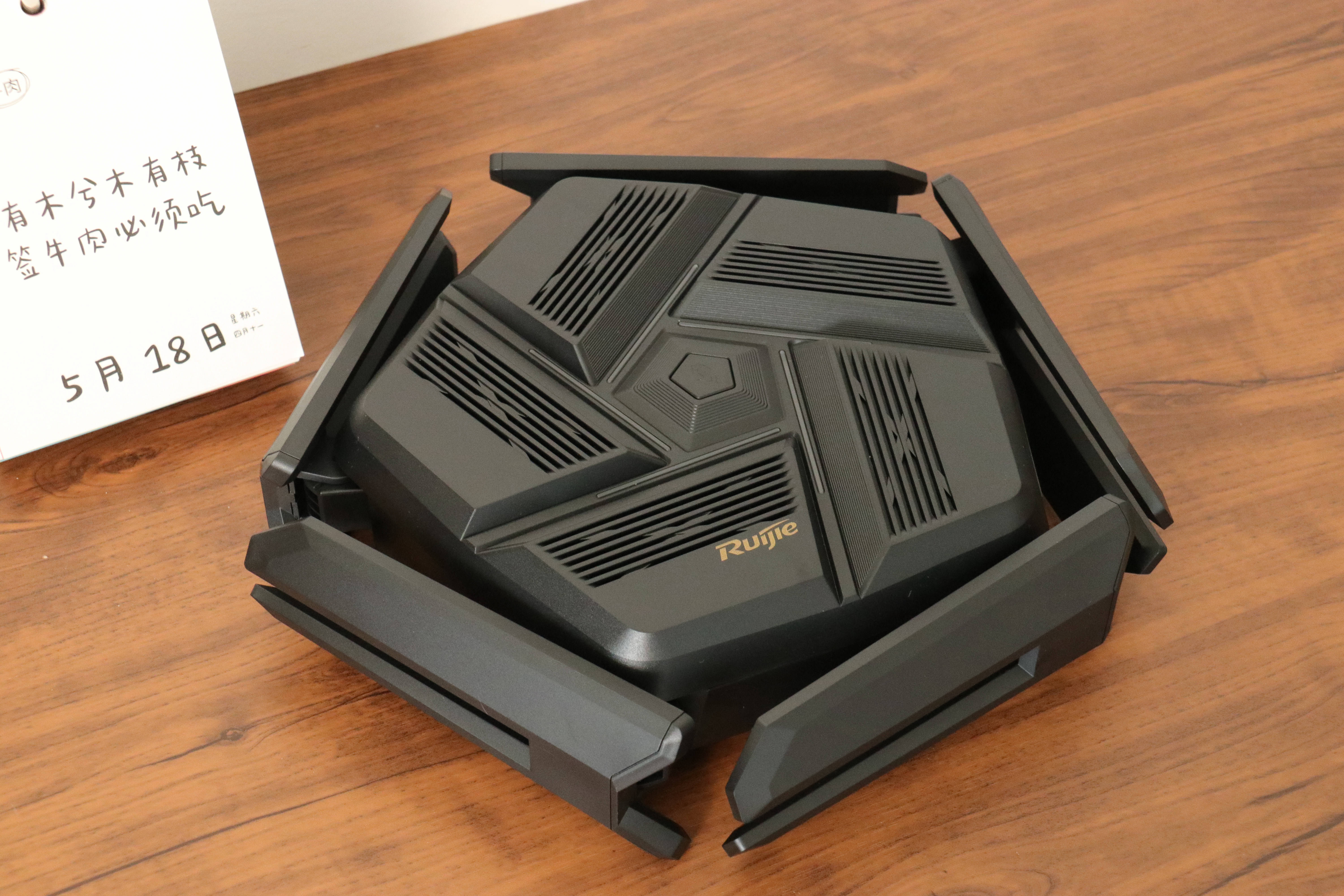 200平大户型全屋WiFi首选：锐捷天蝎BE72 Pro电竞路由器，支持WiFi7