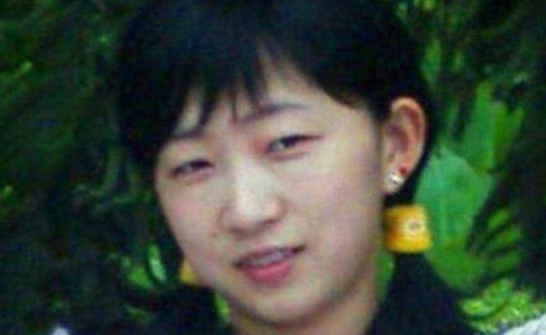 小的时候,林碧春的家庭条件就不太好.因此,她比同龄人更早出去打工.