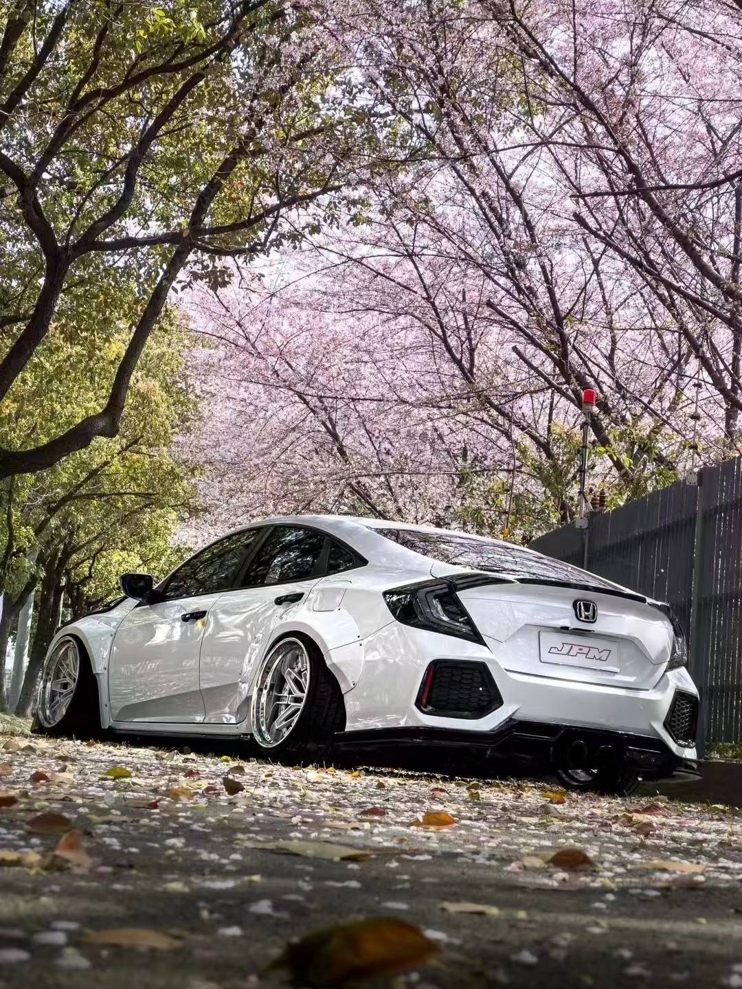 十代思域的低趴艺术:airbft气动避震改装案例