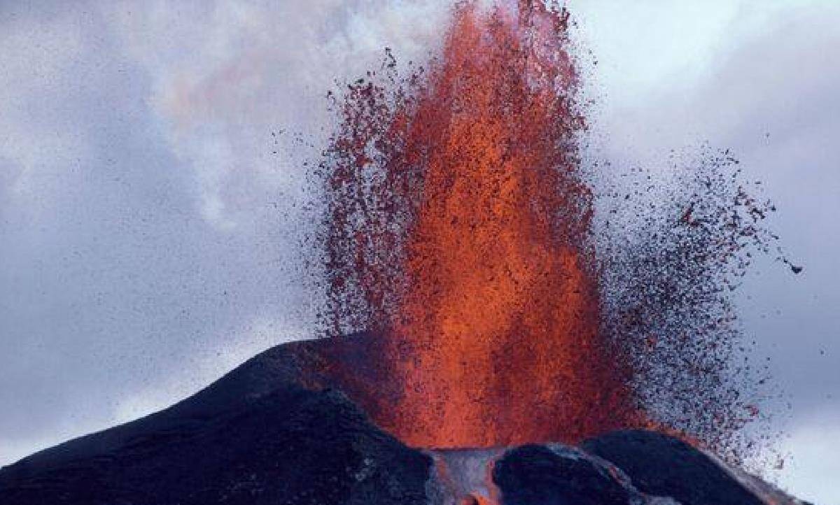 坦博拉火山爆发制造的巨大动静,远在2500公里之外的人都能清晰的听到