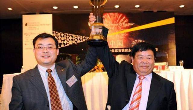 直击曹德旺豪宅:占地5亩,聘请16位管家打理,内部装修宛如宫殿