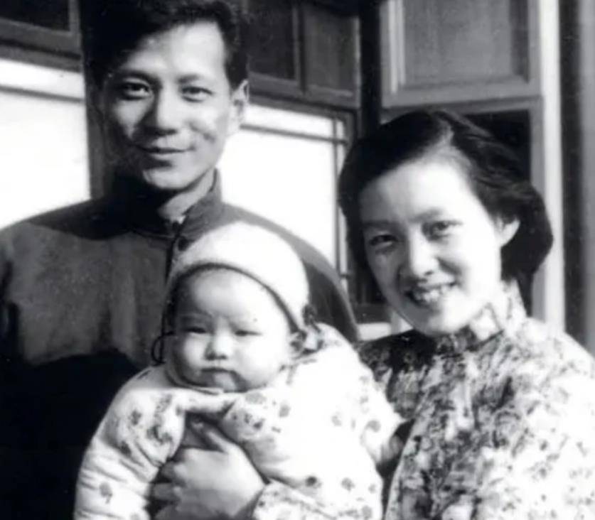 告发哥哥致其被革职,兄妹积怨十多年,父亲离世前才和好_章士钊_女儿