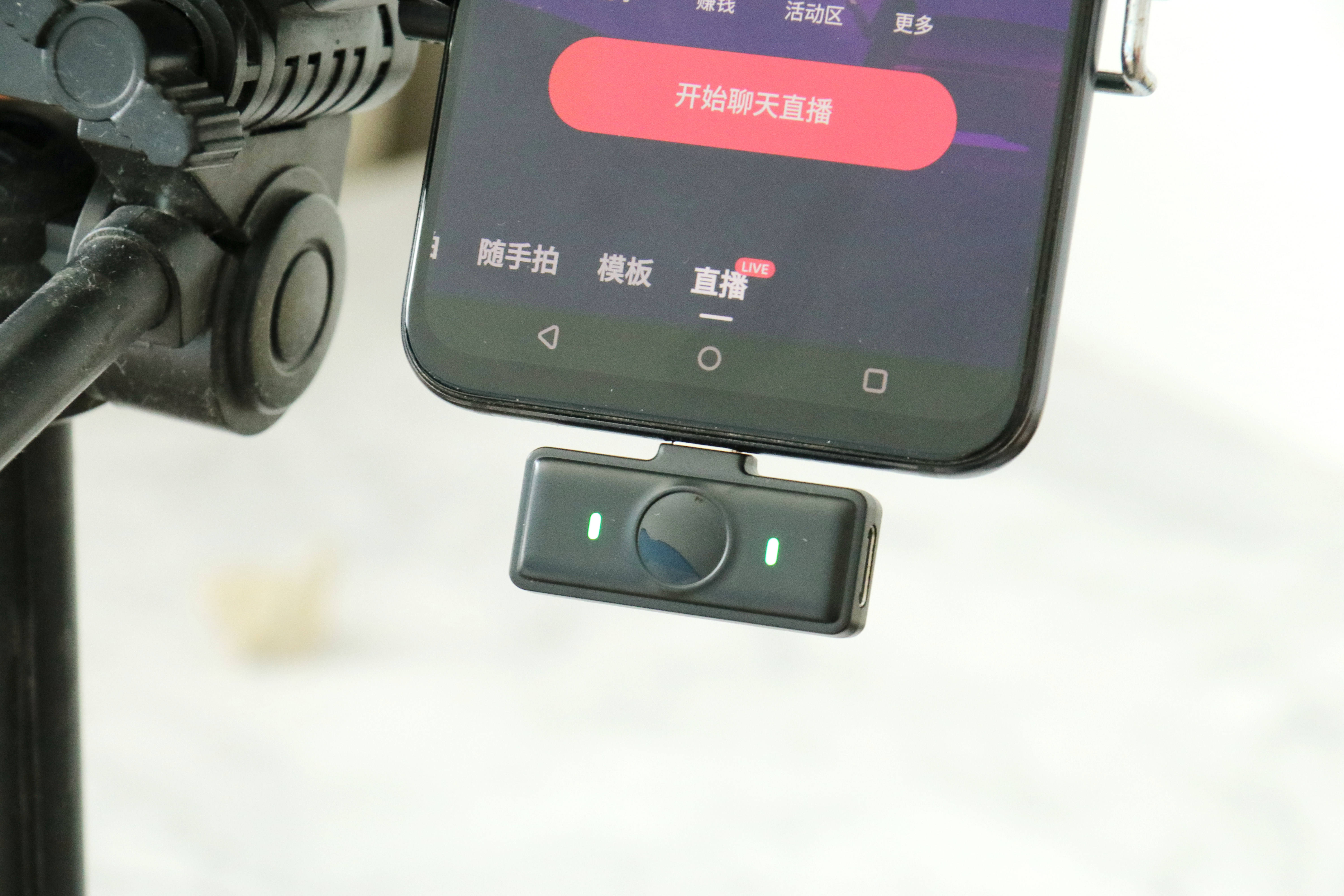 西圣无线麦克风体验:售价仅百元,性价比真高