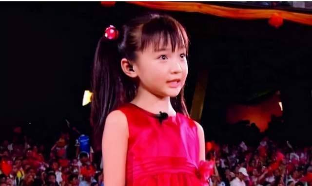 08年奥运会,导演的决定害了两个女孩,时隔12年,两人命运大不同_林妙可