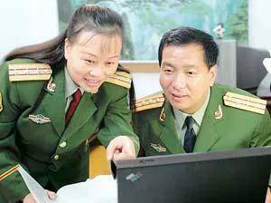 2006年,荣获感动中国年度人物的独臂英雄丁晓兵,现在怎么样了?
