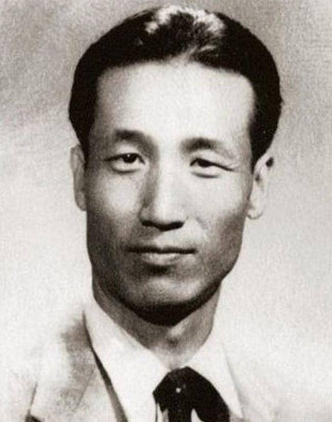 1962年,山西男子履历怪异,致子女通不过政审,死后31年身份曝光