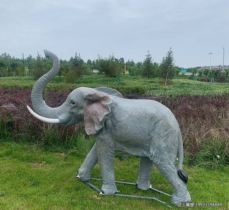 玻璃钢大象动物摆件雕塑 大型装饰小品景观美陈