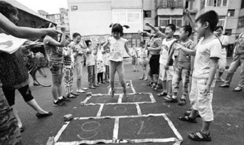 七十年代的中国,回不去的纯真年代,你还记得吗?