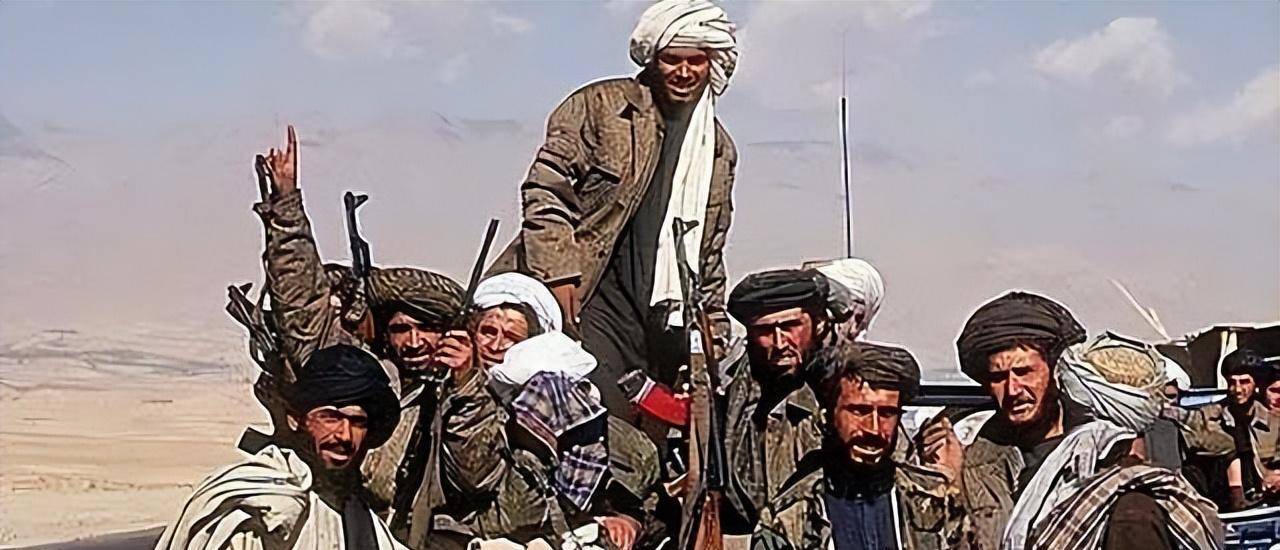 阿富汗前总统去世后,妻儿过得如何?三个女儿无一人返回阿富汗