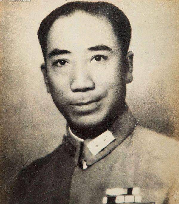 民国九大风云人物:个个都是狠角色,图6是张作霖,图9活