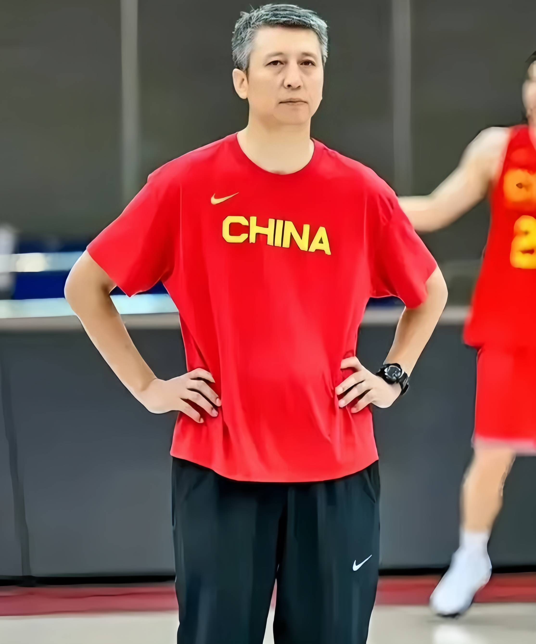 男篮拉练第一日!郭士强抓4大基本功,3大新星出色,2大奇阵浮现