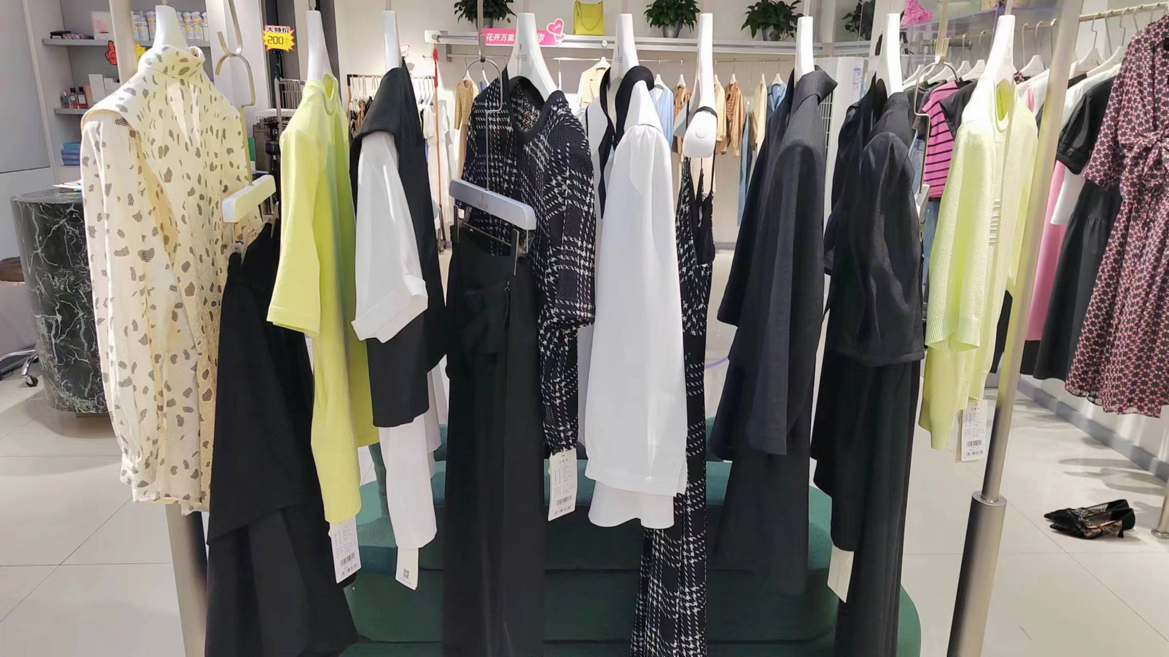 拍普儿女装,中高端服装供应商