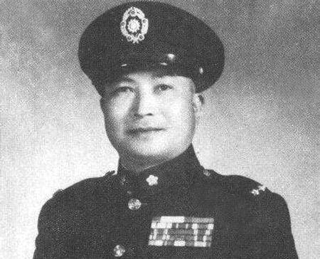 但为何没一个敢发动武装叛乱?