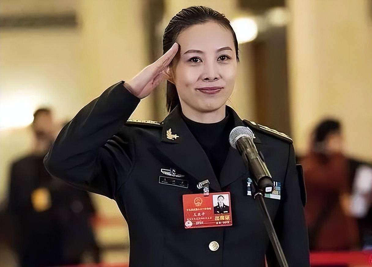 这一次王亚平没有成功入选,虽然心中难掩失落,但还是为同期好友刘洋