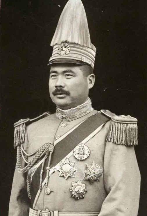 蒋介石撤退台湾之际,向毛人凤发来暗杀名单,这三个人必须除掉