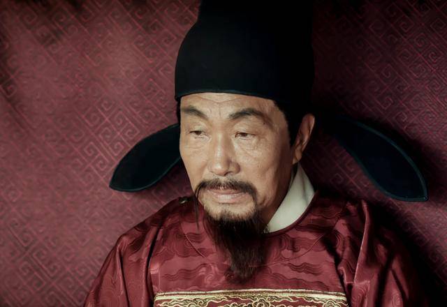 胡惟庸演了一场戏,帮了朱元璋大忙,却把自己送上死路_公侯_百姓_淮西