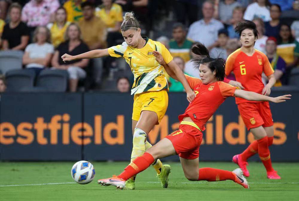7月31日航航论球奥运女足:澳大利亚vs美国 赞比利亚vs