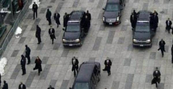 重庆最牛黑帮老大,背靠保护伞无人敢惹,数年间疯狂敛财达24亿_陈明亮