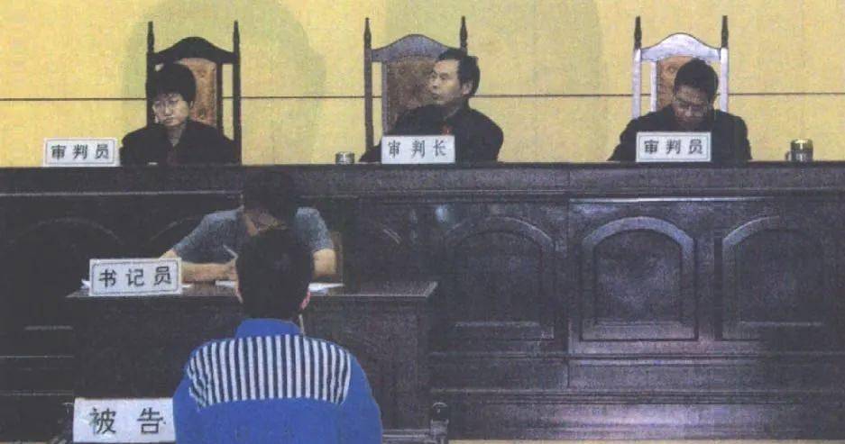 17年前安徽宿州,一具无头碎尸被抛尸街头,凶手留下一张纸条_朱大鹏