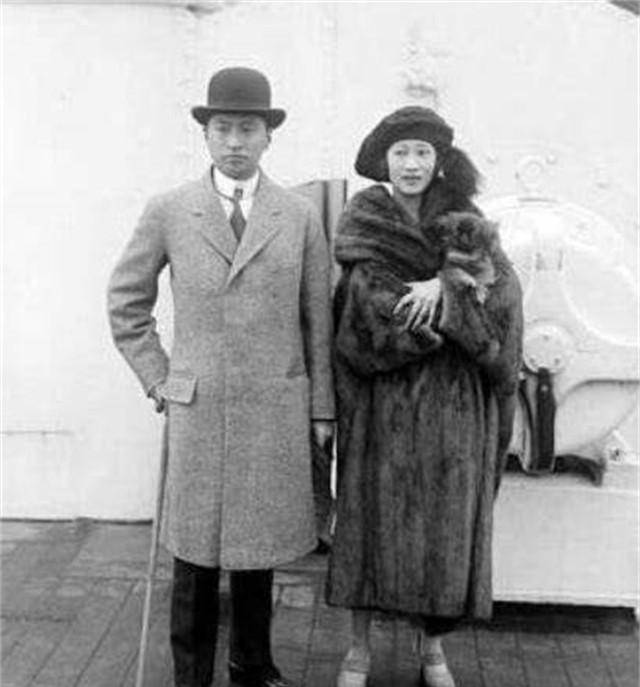 黄蕙兰:27岁嫁顾维钧,39年后惨淡离婚,死时家中挂满夫妻合影