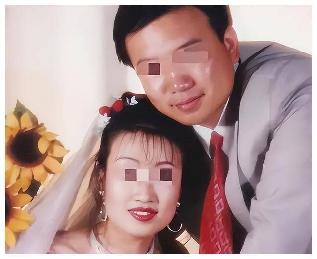 用硫酸给学生洗头,看她毁容,判死刑后痛哭流涕_玉霞_徐国初_徐丽君