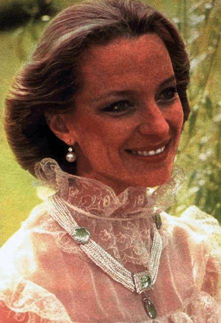 英王室最嚣张的王妃:内涵女王夫妇,仇视戴安娜,还当面挑衅梅根_迈克尔