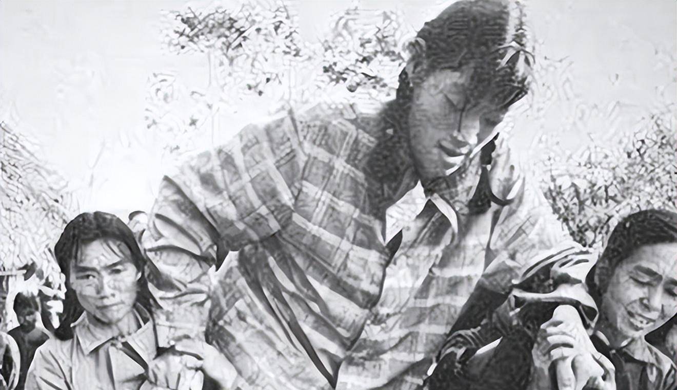 中国女巨人曾金莲:14岁身高已超姚明,遗体存放37年仍未下葬