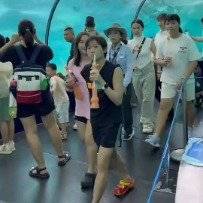 全红婵喝饮料引热议，网友喊话陈若琳：师徒趣事多-全红婵 婉拒20万